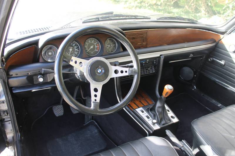 Faire restaurer ma BMW de collection à Lyon